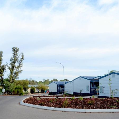 洛克斯比唐斯探索公园假日公园 Roxby Downs 外观 照片